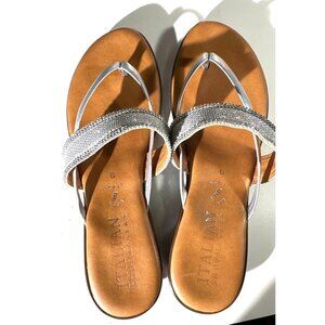Italian Shoemakers Womens Rhinestone Embellished Silver Slide Sandals Size 6